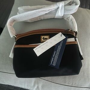 Dooney & Bourke